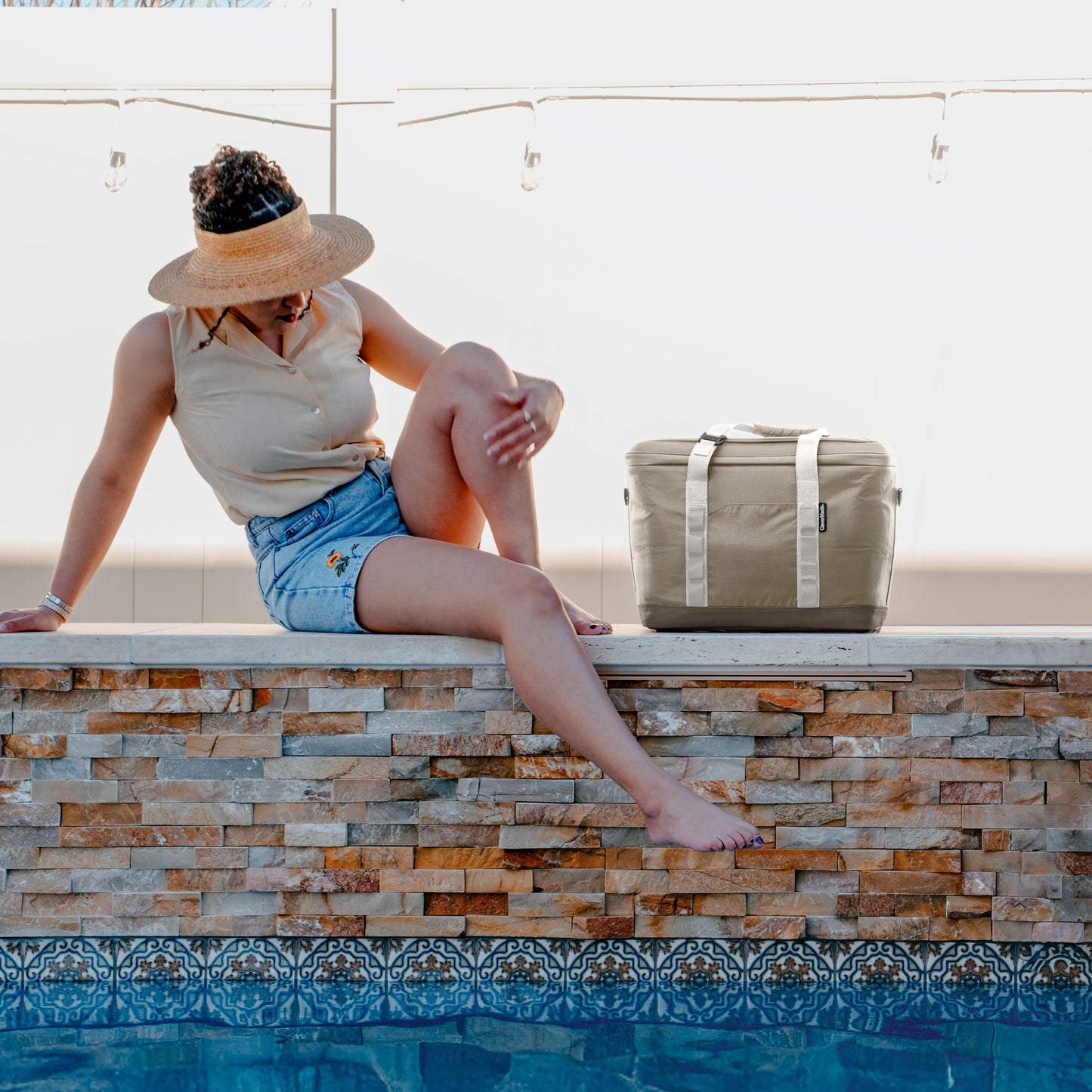 PACIFICA Pro 54 Can Collapsible Cooler